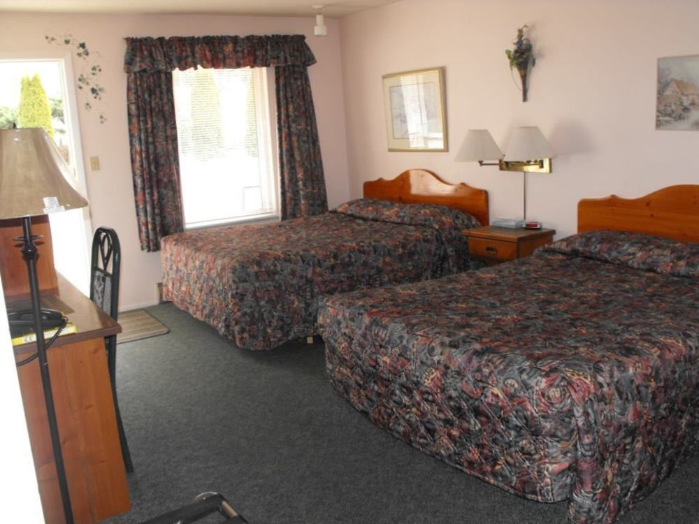 Chase Country Inn Buitenkant foto