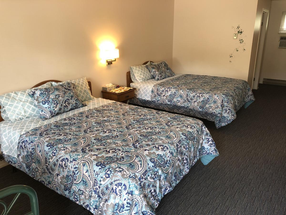 Chase Country Inn Buitenkant foto