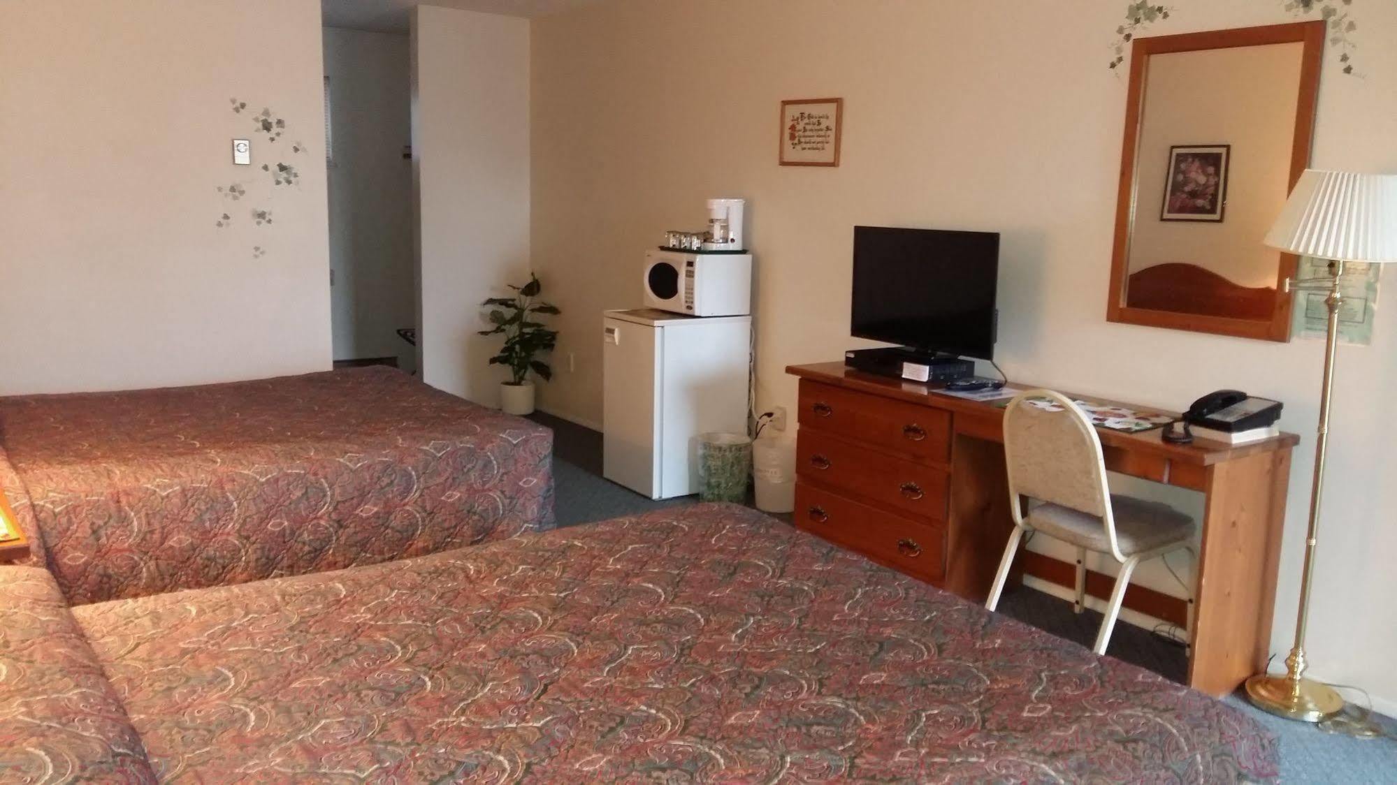 Chase Country Inn Buitenkant foto