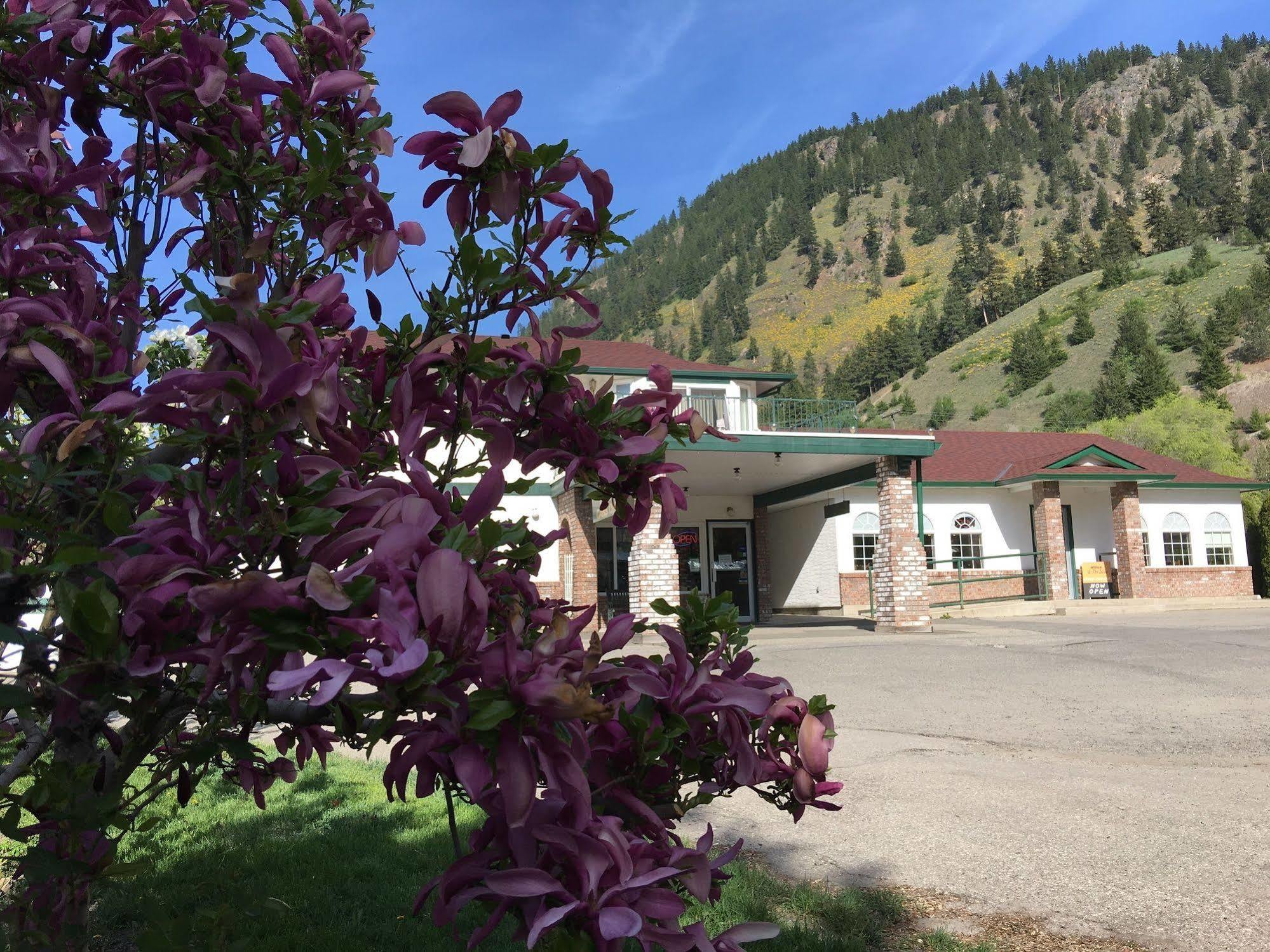 Chase Country Inn Buitenkant foto